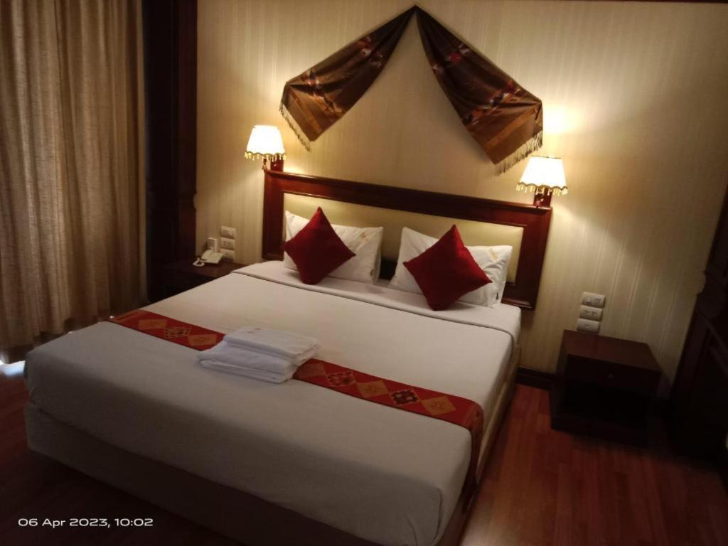 Leuxay Hotel В'єнтьян Екстер'єр фото