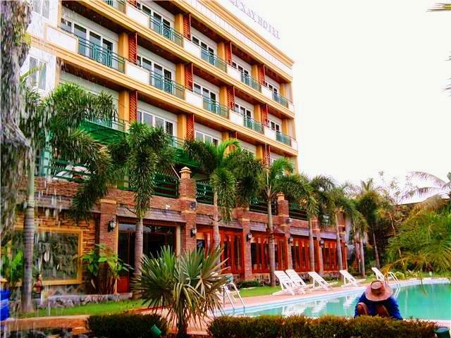 Leuxay Hotel В'єнтьян Екстер'єр фото